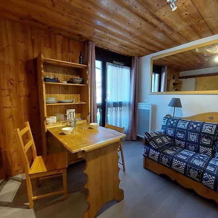 Studette Renovee Pour 2 Au Pied Des Pistes, Centre Les Deux Alpes - Fr-1-516-134 Apartment Exterior photo
